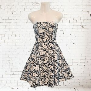Betsey Johnson Marilyn Monroe Strapless Dress